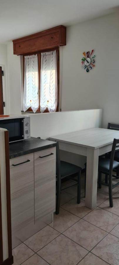 La Casa Ciarlasca Lacchiarella Екстериор снимка