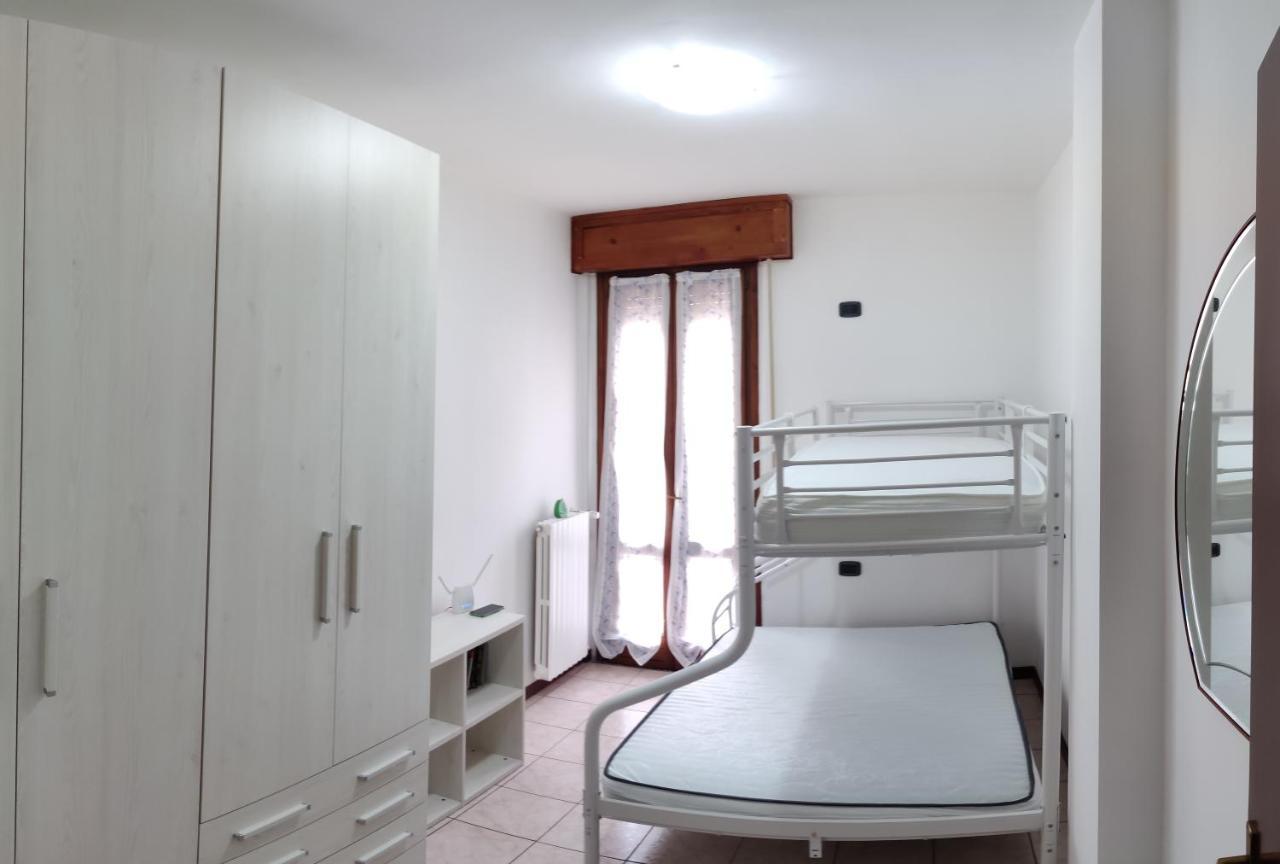 La Casa Ciarlasca Lacchiarella Екстериор снимка